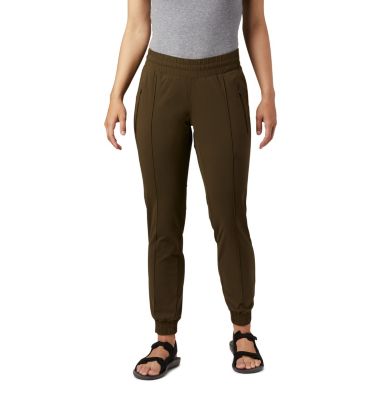 Women's Buck Mountain&trade; Pant Buck Mountain&trade; Pant | 420 | 8, Olive Green, front