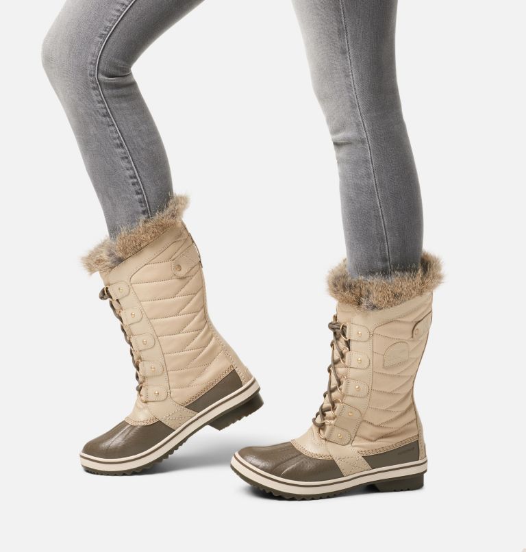 Sorel tofino ii coated canvas hot sale & faux fur winter boots