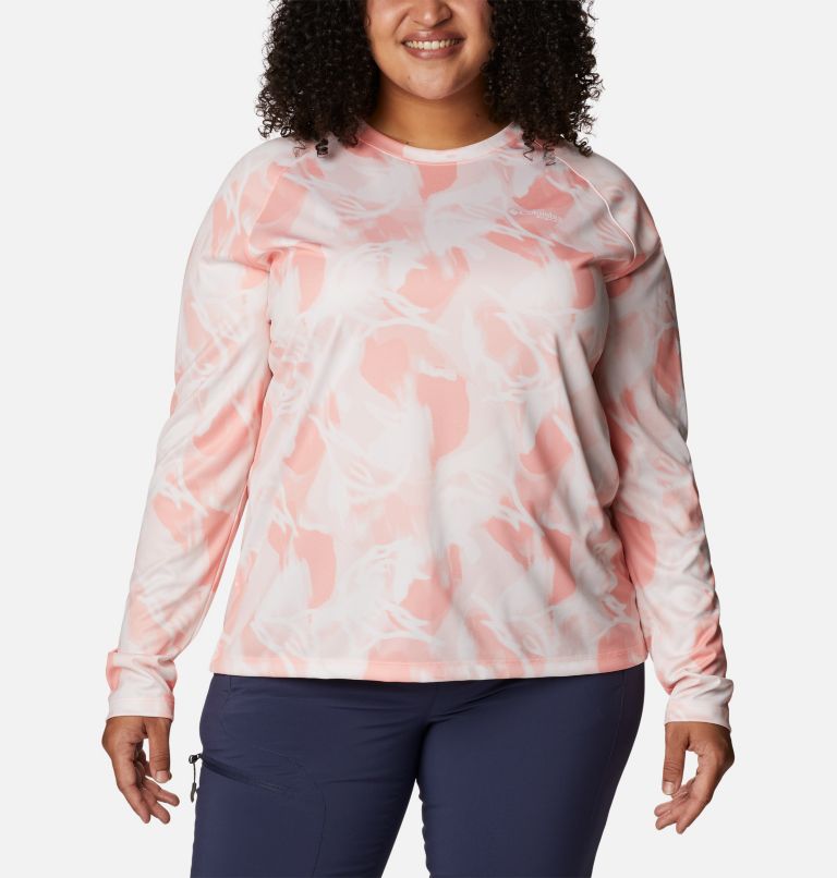 Women’s PFG Super Tidal Tee II Long Sleeve Shirt - Plus Size, Color: Tiki Pink, Auroras Print, image 1