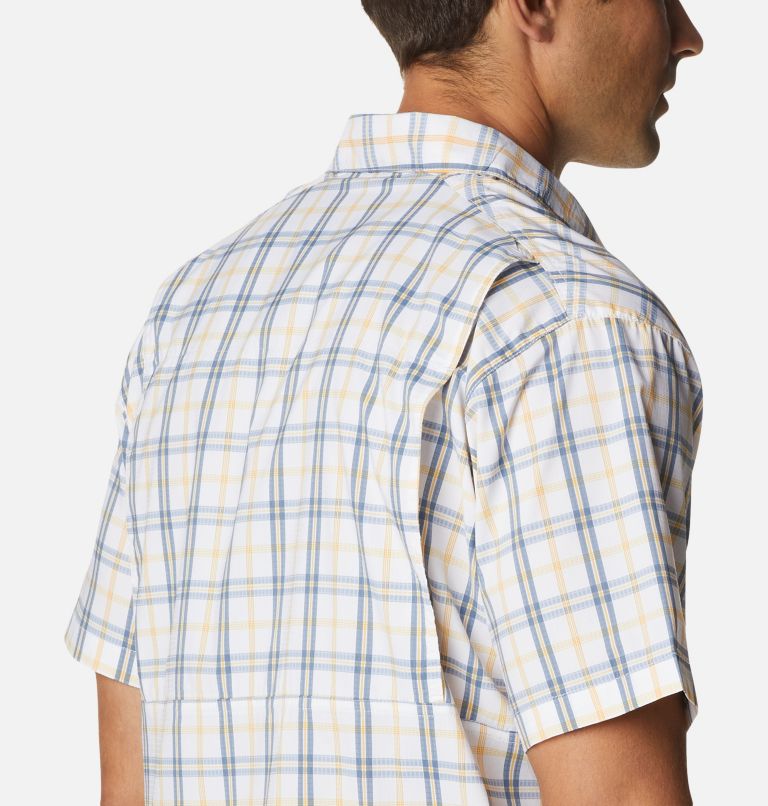 Thumbnail: Men's Silver Ridge Lite Plaid Short Sleeve Shirt, Color: White Switchback Madras, image 5