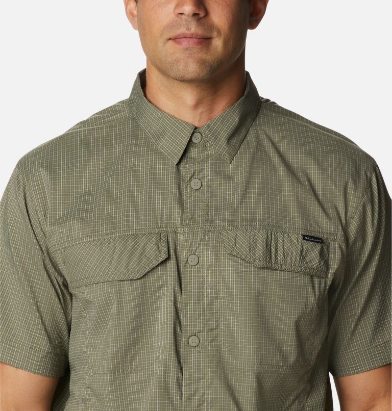 Thumbnail: Men's Silver Ridge Lite Plaid Short Sleeve Shirt, Color: Stone Green Quiet Grid, image 4