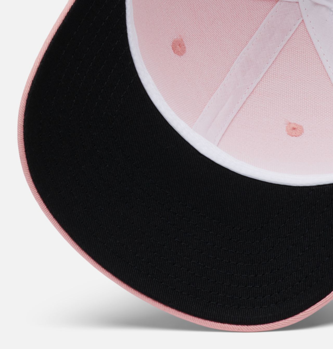 PFG Logo™ Mesh Snapback | 820 | O/S 3