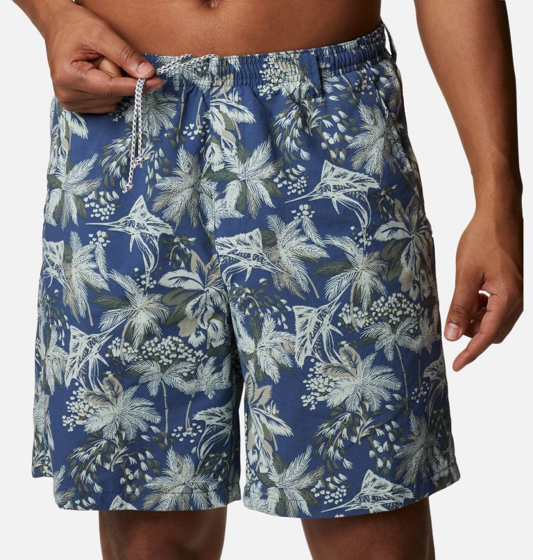 Men's PFG Super Backcast Water Shorts, Color: Carbon Festive Fishin Print, image 4