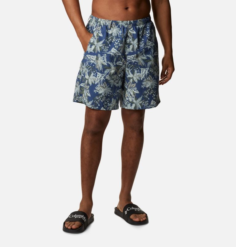 Thumbnail: Men's PFG Super Backcast Water Shorts, Color: Carbon Festive Fishin Print, image 1