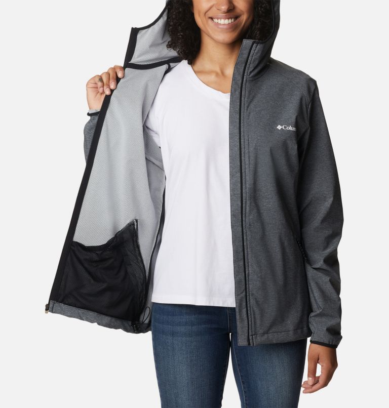 Thumbnail: Women's Heather Canyon Softshell Jacket, Color: Black, image 5