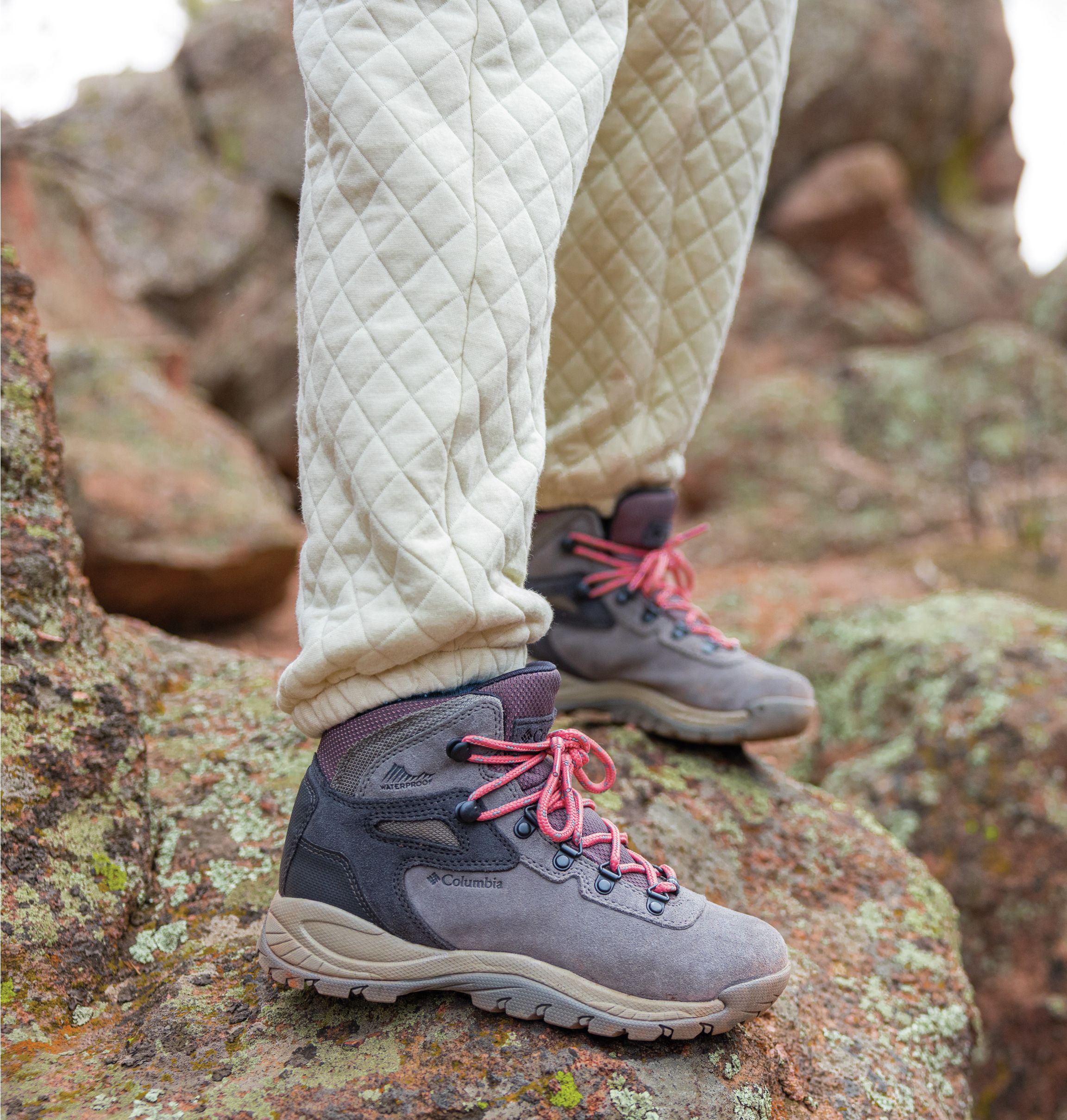 Women's newton ridge plus waterproof amped store hiking boot