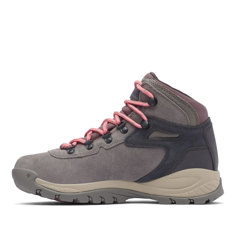 columbia women's newton ridge plus waterproof hiking boot reviews