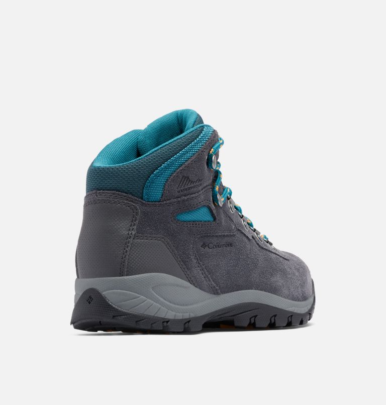 Columbia walking boots on sale womens