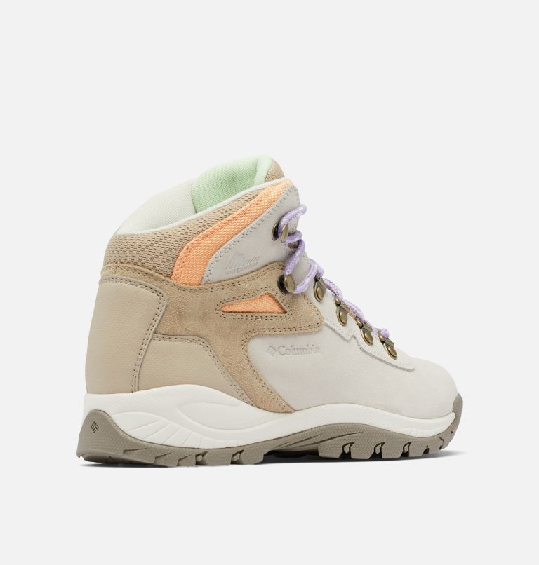 Bottes de randonnée imperméables Newton Ridge Plus Amped pour femme - Large, Color: Light Sand, Peach, image 9
