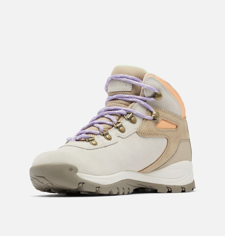 Bottes de randonnée imperméables Newton Ridge Plus Amped pour femme - Large, Color: Light Sand, Peach, image 6