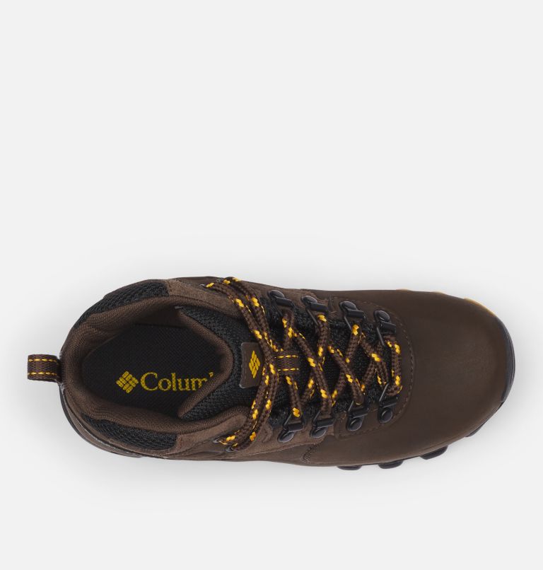 Thumbnail: Big Kids' Newton Ridge Waterproof Hiking Boot, Color: Cordovan, Golden Yellow, image 3