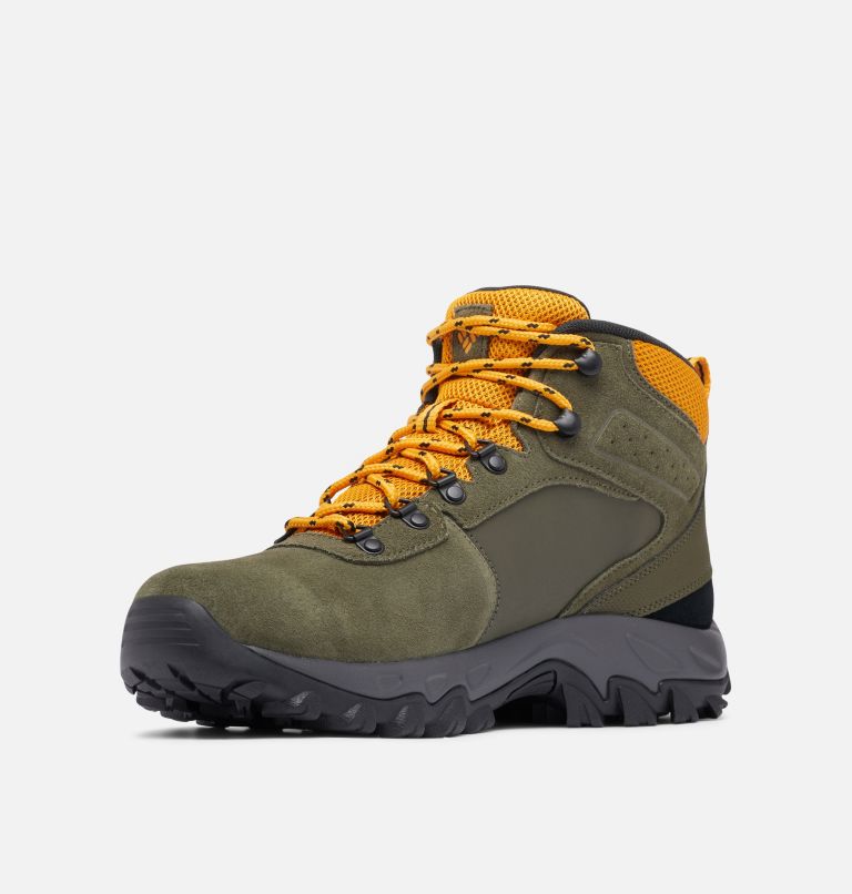 Thumbnail: Men's Newton Ridge Plus II Suede Waterproof Hiking Boot, Color: Peatmoss, Raw Honey, image 6