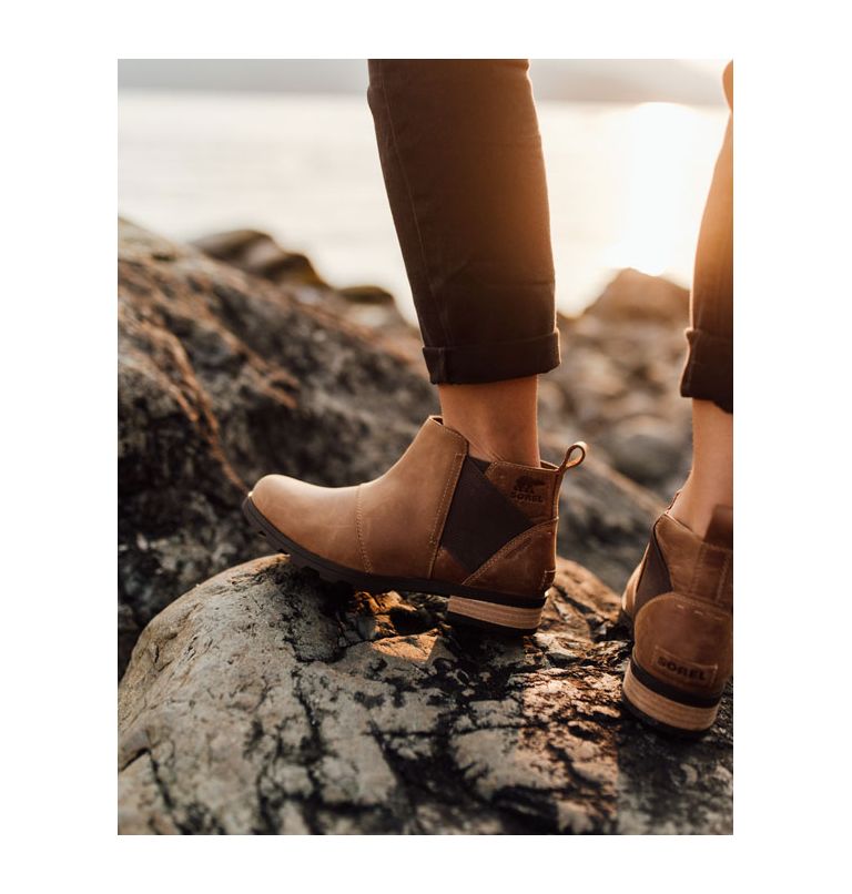 Emelie on sale chelsea boot