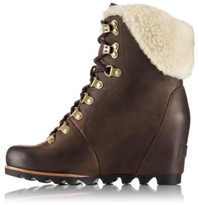 sorel conquest shearling