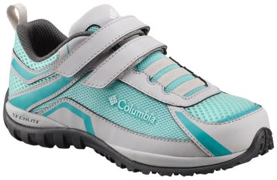 columbia youth shoes