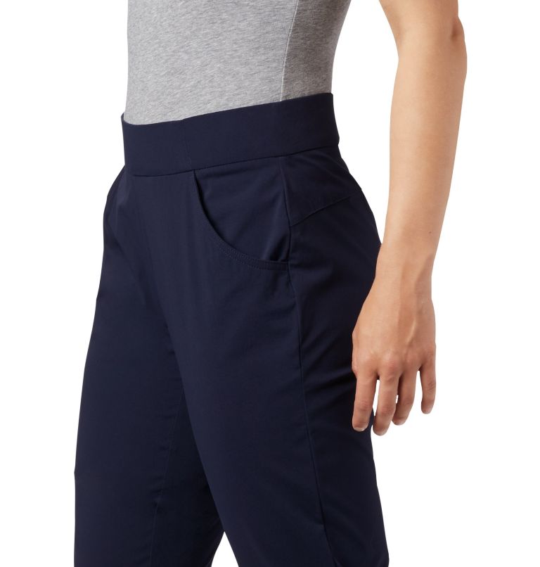Thumbnail: Women’s Anytime Casual Capris, Color: Dark Nocturnal, image 4