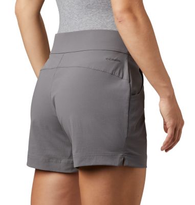 columbia walking shorts ladies