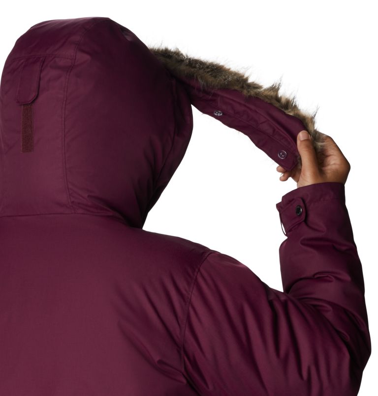 Thumbnail: Women's Suttle Mountain Long Insulated Jacket - Plus Size, Color: Marionberry, image 7