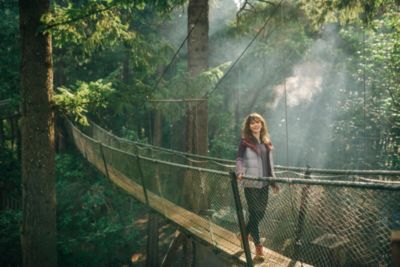 columbia vests women