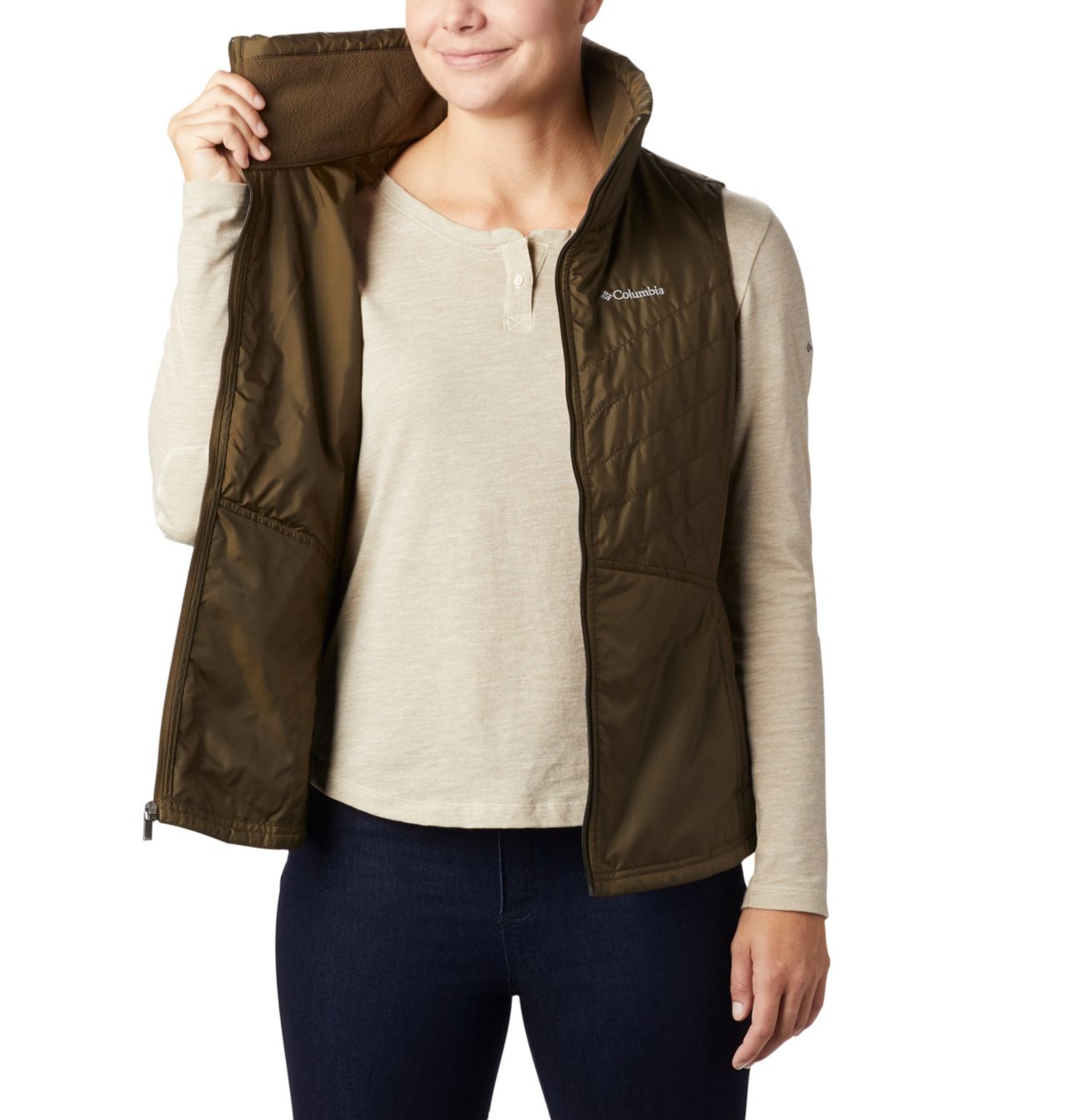 Women’s Mix It Around™ II Vest 5