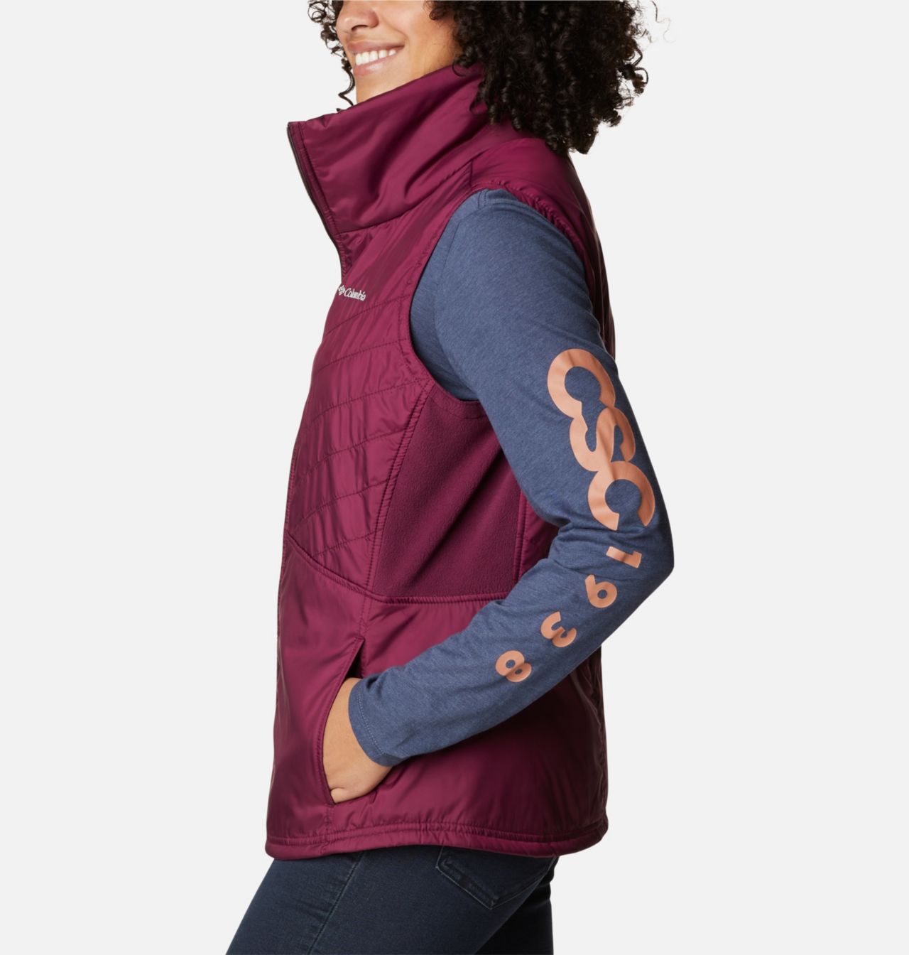 Women’s Mix It Around™ II Vest 3