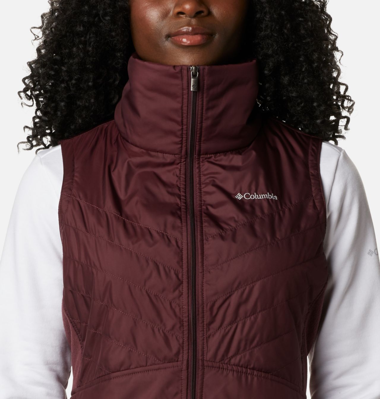 Women’s Mix It Around™ II Vest 4