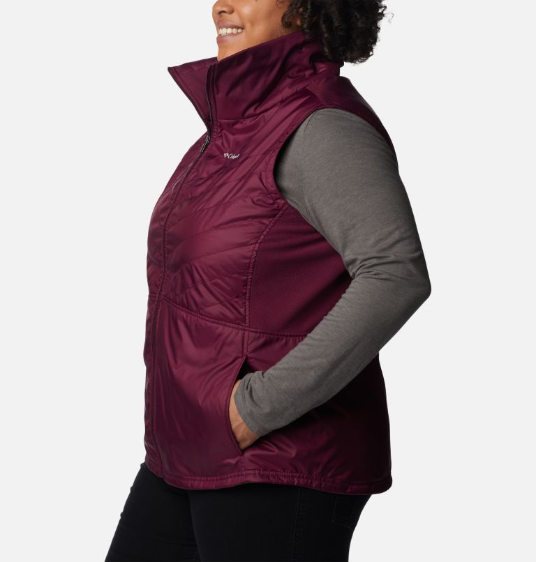 Thumbnail: Women’s Mix It Around II Vest - Plus Size, Color: Marionberry, image 3