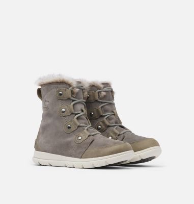 explorer joan waterproof boot with faux fur collar