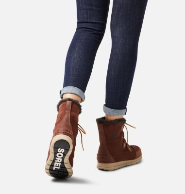 sorel women's explorer boot