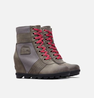 sorel wedge boots