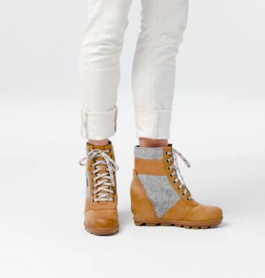 sorel women's lexie wedge felt casual boots