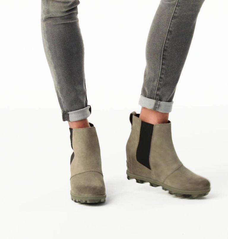 JOAN OF ARCTIC WEDGE II CHELSEA | 365 | 8.5, Color: Sage