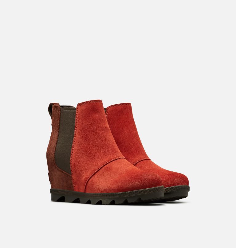 Thumbnail: Women's Joan of Arctic Wedge Chelsea Boot, Color: Carnelian Red, image 2