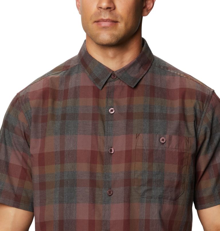 Thumbnail: Men's Big Cottonwood Short Sleeve Shirt, Color: Washed Raisin, image 4