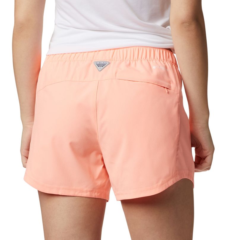 Thumbnail: Women's PFG Tamiami Pull-On Shorts, Color: Tiki Pink, image 5