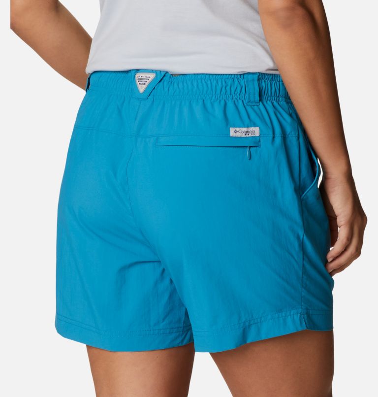 Thumbnail: Women's PFG Backcast Water Shorts, Color: Deep Marine, image 5