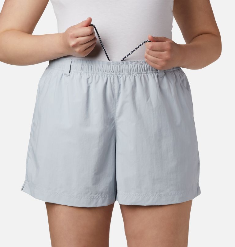 Thumbnail: Women's PFG Backcast Water Shorts - Plus Size, Color: Cirrus Grey, image 6