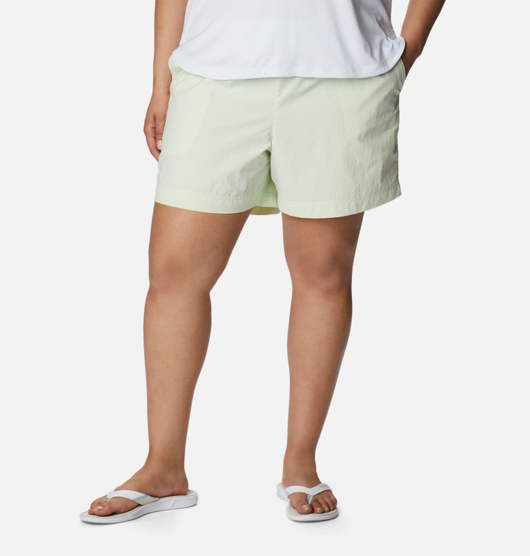 Thumbnail: Women's PFG Backcast Water Shorts - Plus Size, Color: Light Lime, image 1