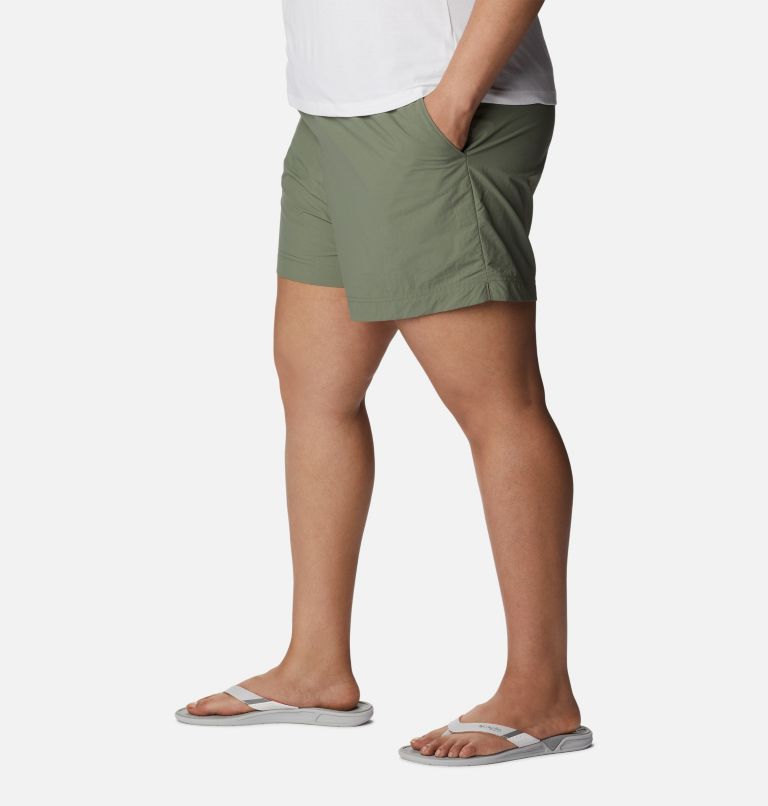 Thumbnail: Women's PFG Backcast Water Shorts - Plus Size, Color: Cypress, image 3