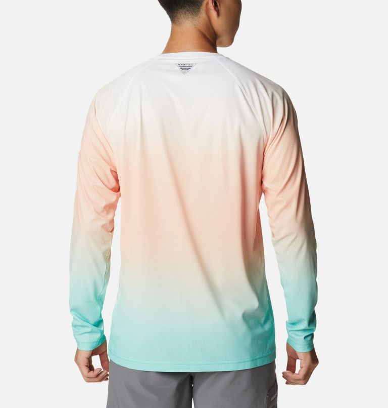 Thumbnail: Men's PFG Terminal Deflector Printed Long Sleeve Shirt, Color: Electric Turquoise Gradient, image 2