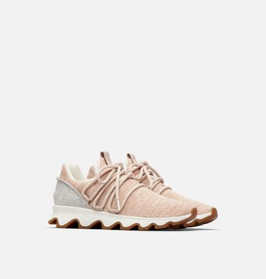 Women's Kinetic&trade; Lace Sneaker KINETIC&trade; LACE | 415 | 10, Natural Tan, 3/4 front