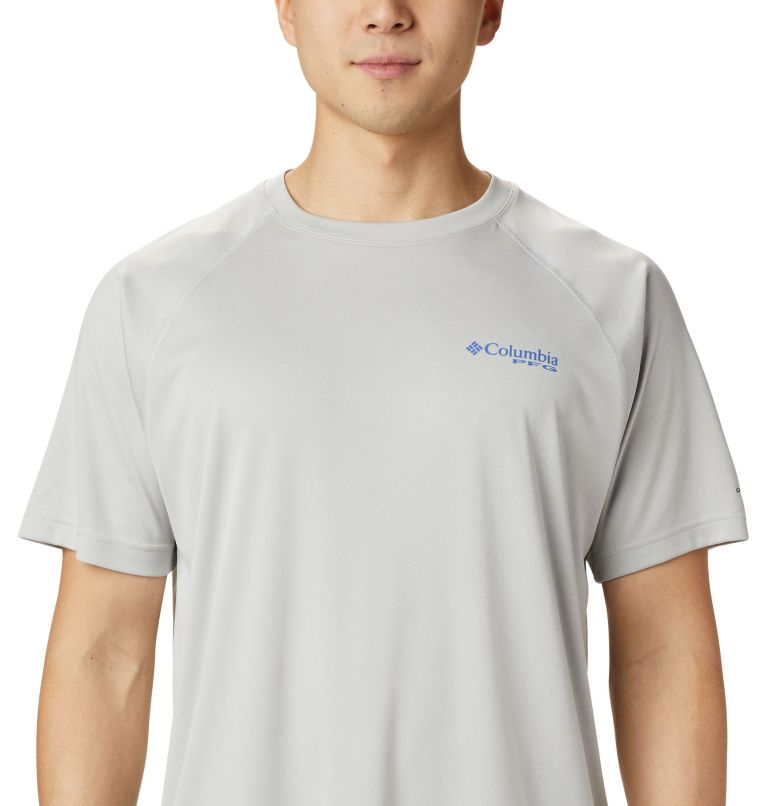 Thumbnail: Men’s PFG Terminal Tackle Heather Short Sleeve Shirt, Color: Cool Grey Heather, Vivid Blue Logo, image 4