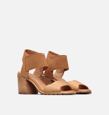 Women's Nadia&trade; Sandal NADIA&trade; SANDAL | 010 | 9, Camel Brown, 3/4 front