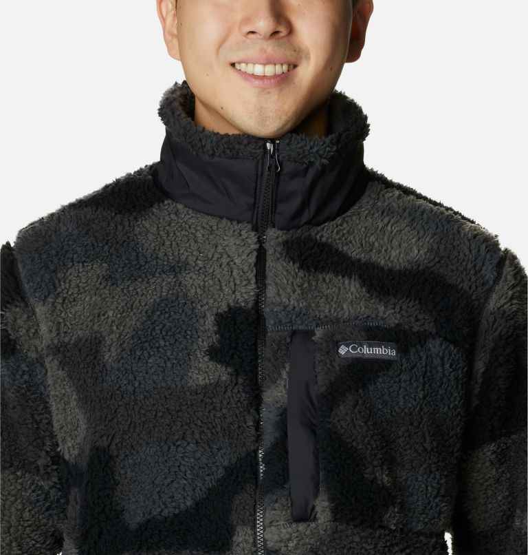 Thumbnail: Men's Winter Pass Sherpa Fleece Jacket, Color: Black Mod Camo, image 4