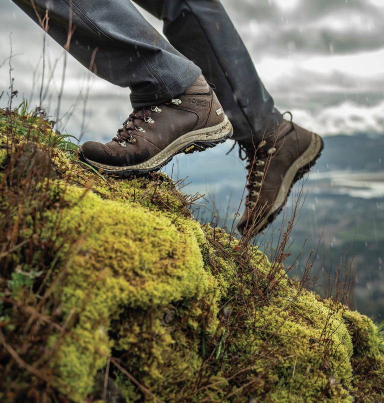 Columbia titanium hiking store shoes