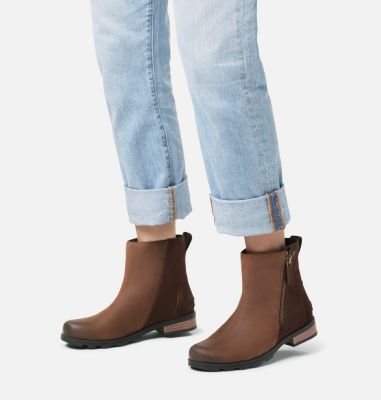 sorel women's emelie chelsea boots