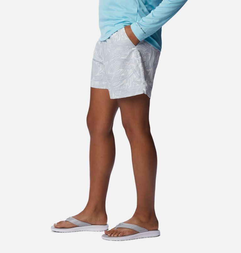 Women's PFG Super Backcast Water Shorts, Color: Cirrus Grey Sailstream, image 3