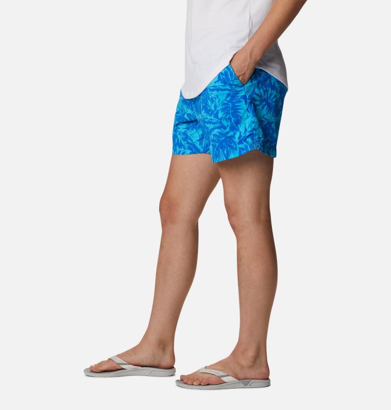 Women's PFG Super Backcast Water Shorts, Color: Atoll Hawaiian Throwback, image 3