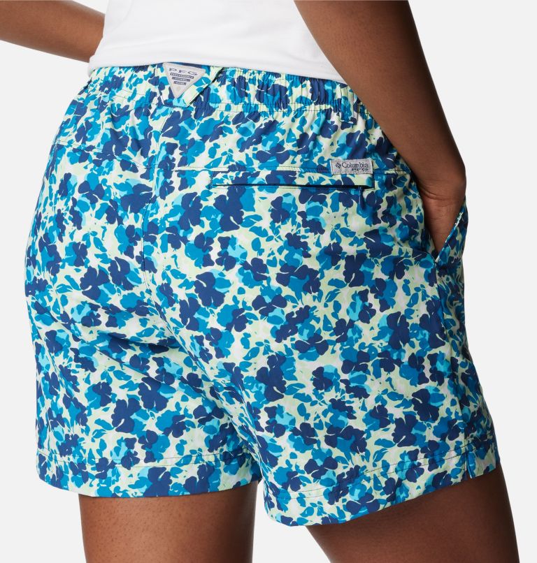 Women's PFG Super Backcast Water Shorts, Color: Carbon, Crossvine, image 5