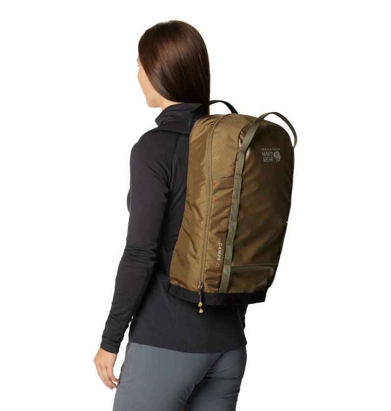 Camp 4™ 21 Backpack | Mountain Hardwear Camp 4™ 21 Backpack | Mountain Hardwear